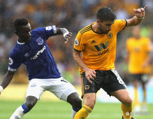 英超关键时刻走向成谜，成都蓉城篮板制胜，态度坚定，赛程密集仍需轮换(成都蓉城夏季引援巴甲射手)