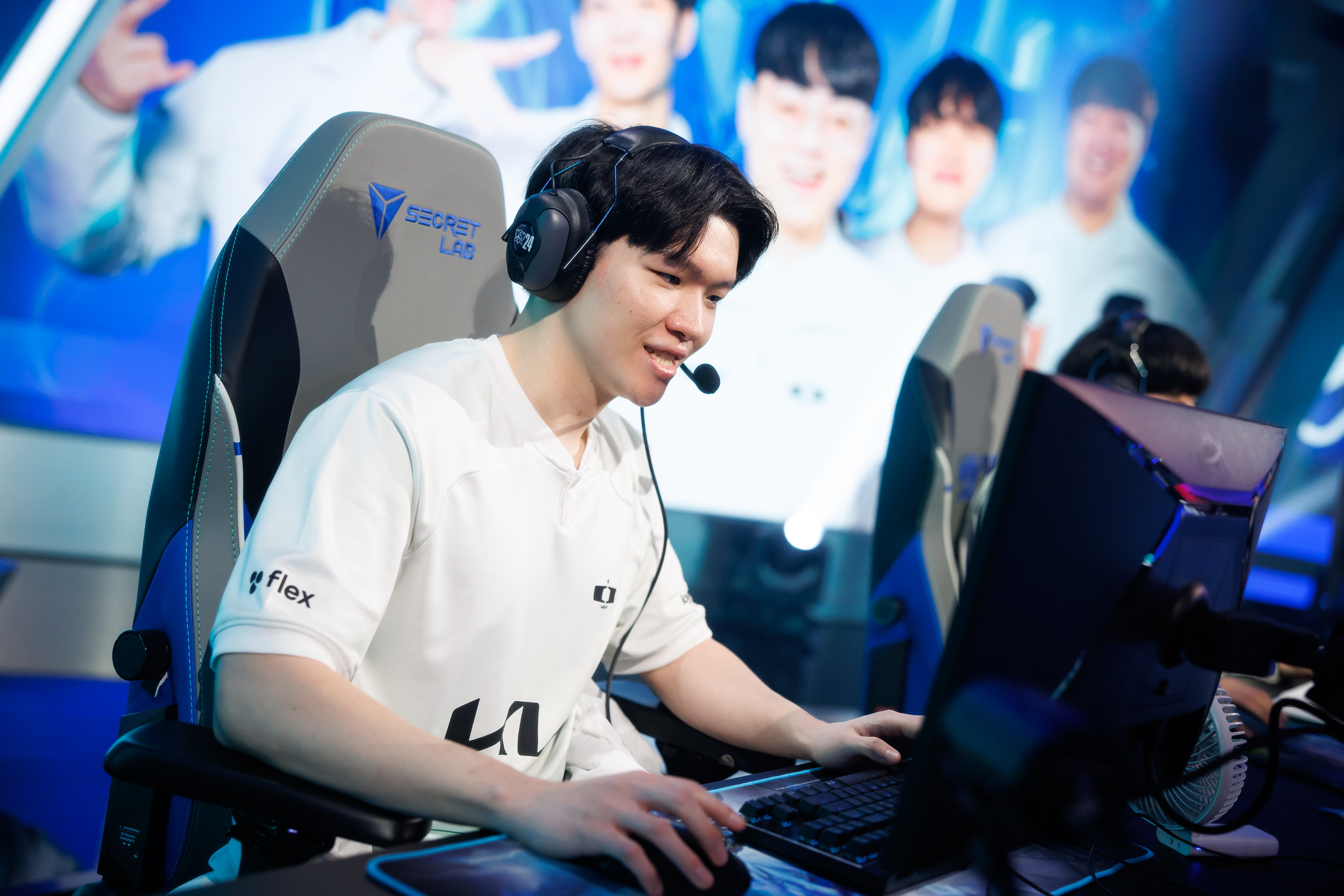 Scout新星高光表现表现惊艳,RNG未来可期!的简单介绍 Scout新星高光表现表现惊艳,RNG未来可期!的简单介绍